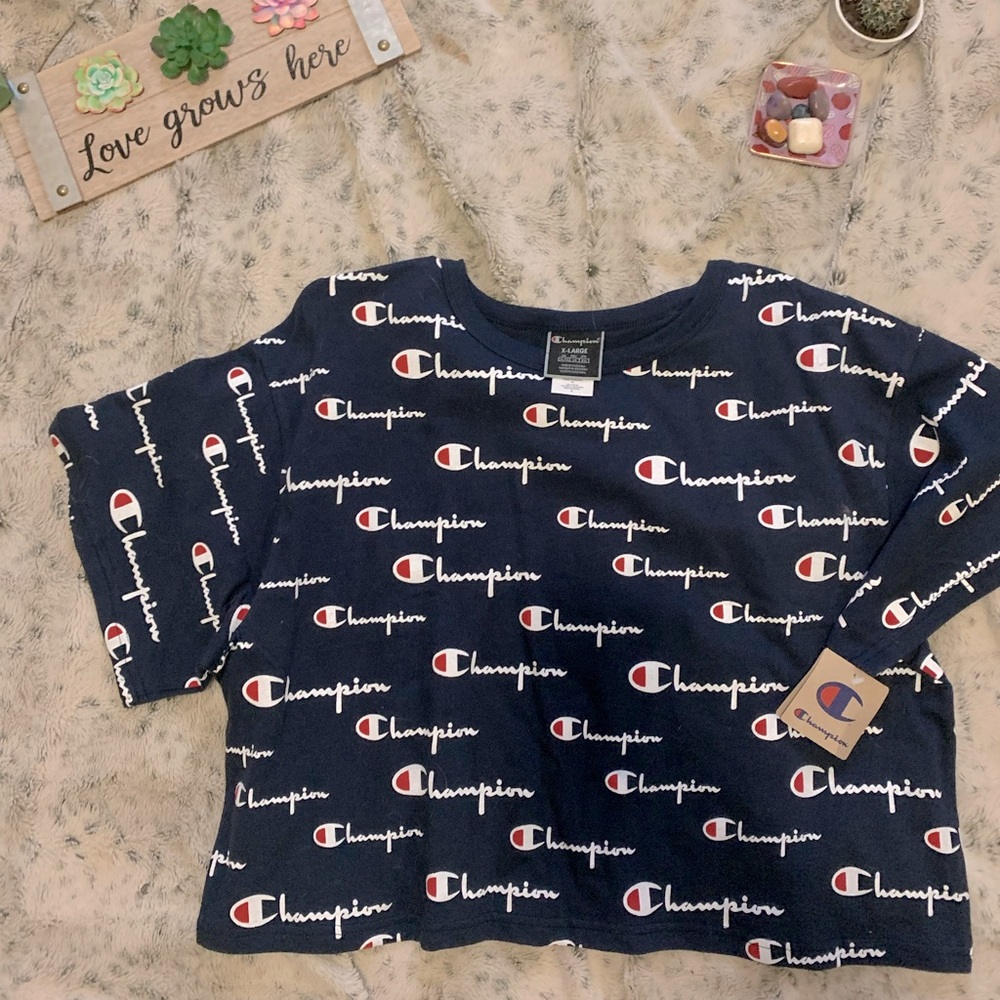Champion / Cropped Tee